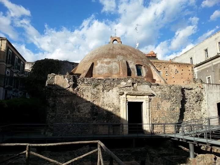 Holiday Home Presso Terme Della Rotonda 卡塔尼亚 外观 照片